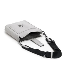 Load image into Gallery viewer, Brookdale Crossbody
